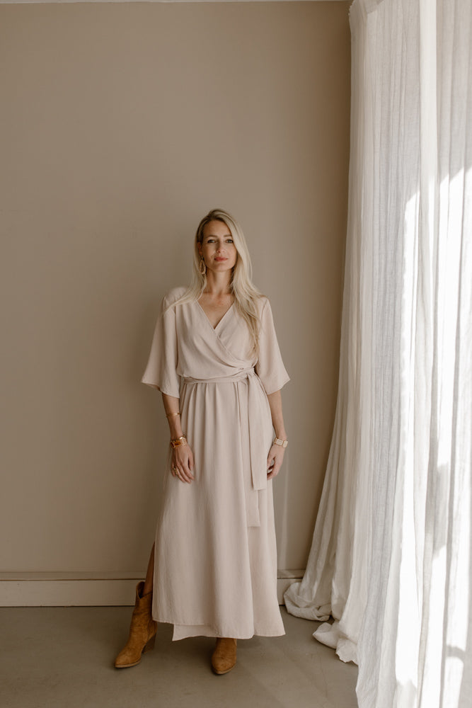 Kleid Noor Beige 2 für €60,-