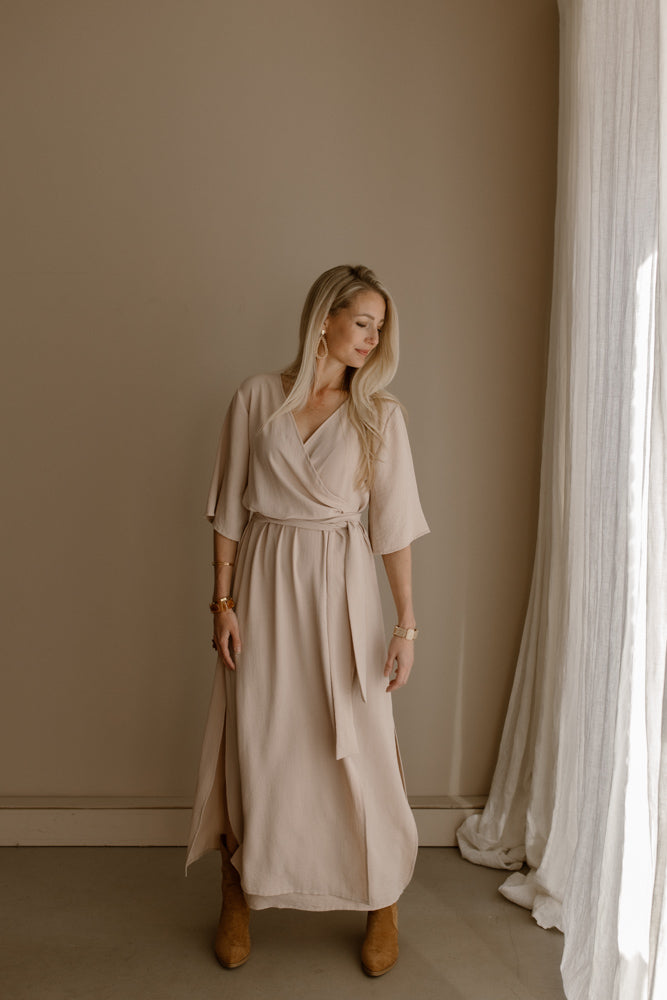 Dress Noor Beige 2 for €60,-