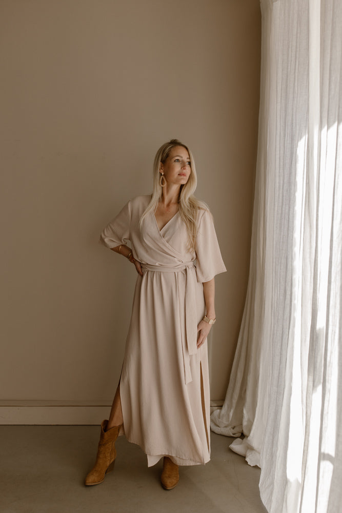 Kleid Noor Beige 2 für €60,-